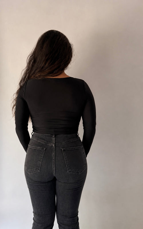 Caricia Long Sleeve Fitted Top