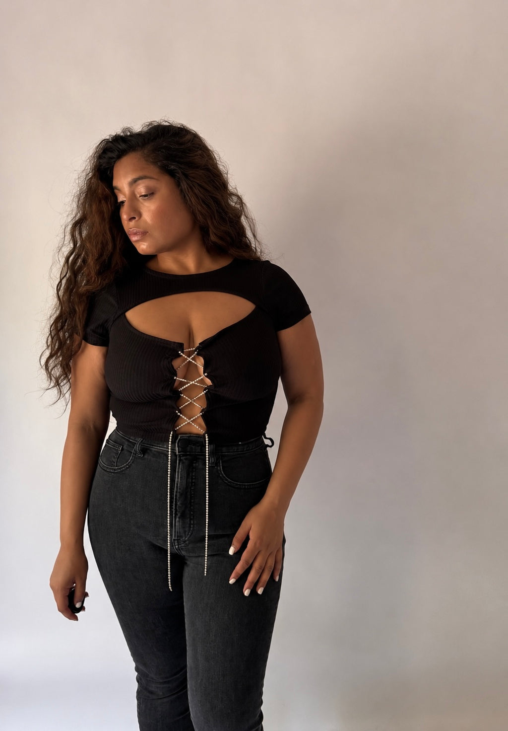Corazón Rhinestone Lace-Up Crop Top