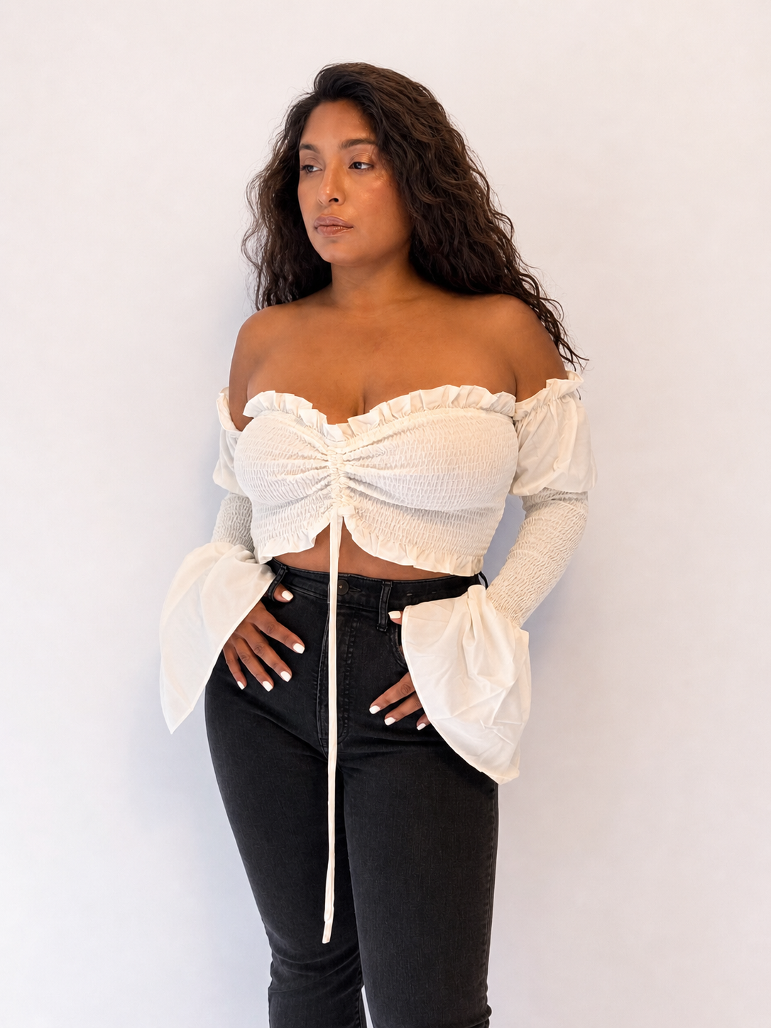Amorcito Off-Shoulder Bell Sleeve Crop Top