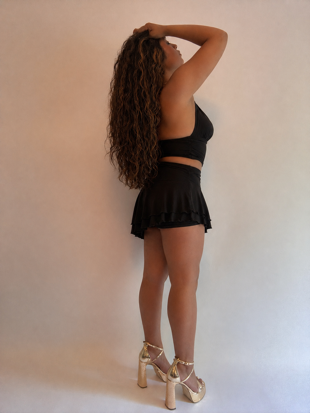 Coqueta Keyhole Halter Top & Ruffled Skirt Set
