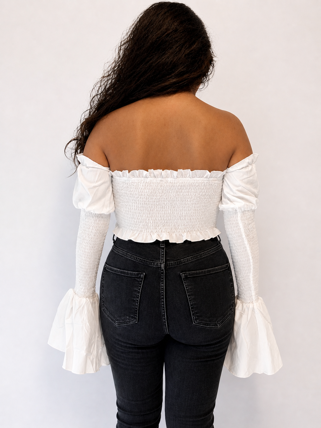 Amorcito Off-Shoulder Bell Sleeve Crop Top